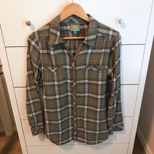 C&C California Plaid Flannel - Size M - EUC!
